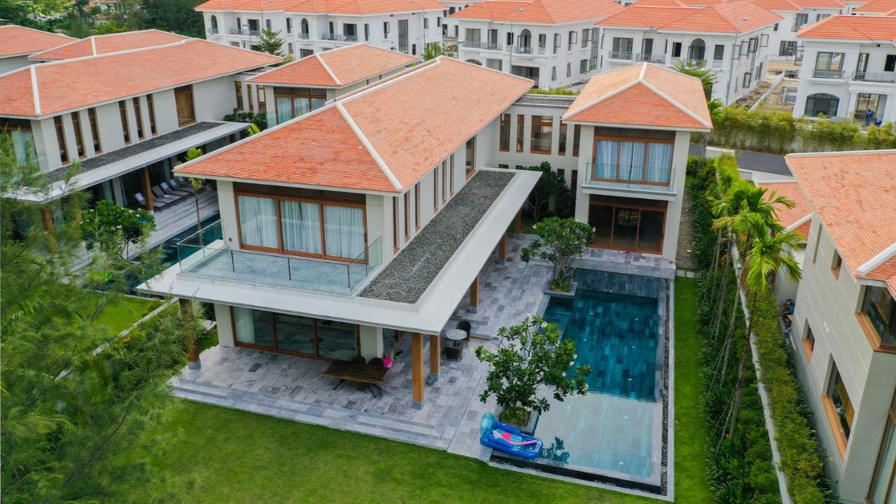 דה נאנג Deluxe Beach Villas By Danatrip מראה חיצוני תמונה